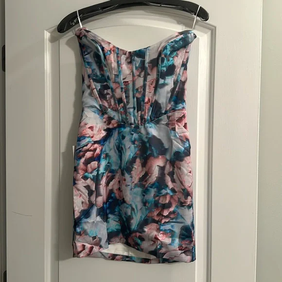 Bardot mini strapless corset dress NWT size xs - Picture 1 of 3